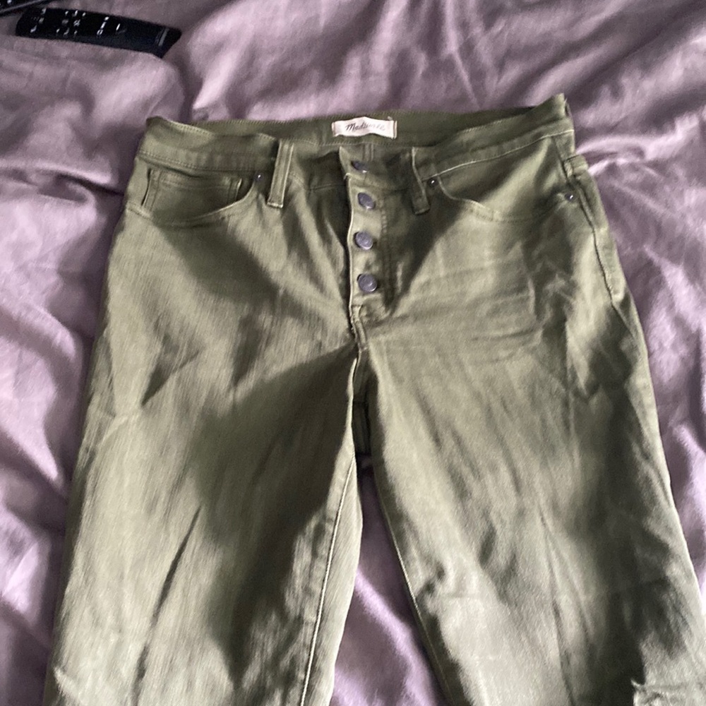Green 9” high rise crop Madewell jeans